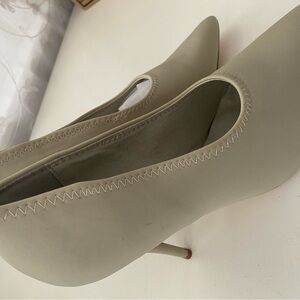 Cream Stiletto Heels with Pointed Toe